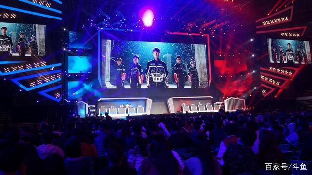LPL 明天的首发阵容： Scout 和 Linfeng 将在中路进行单挑